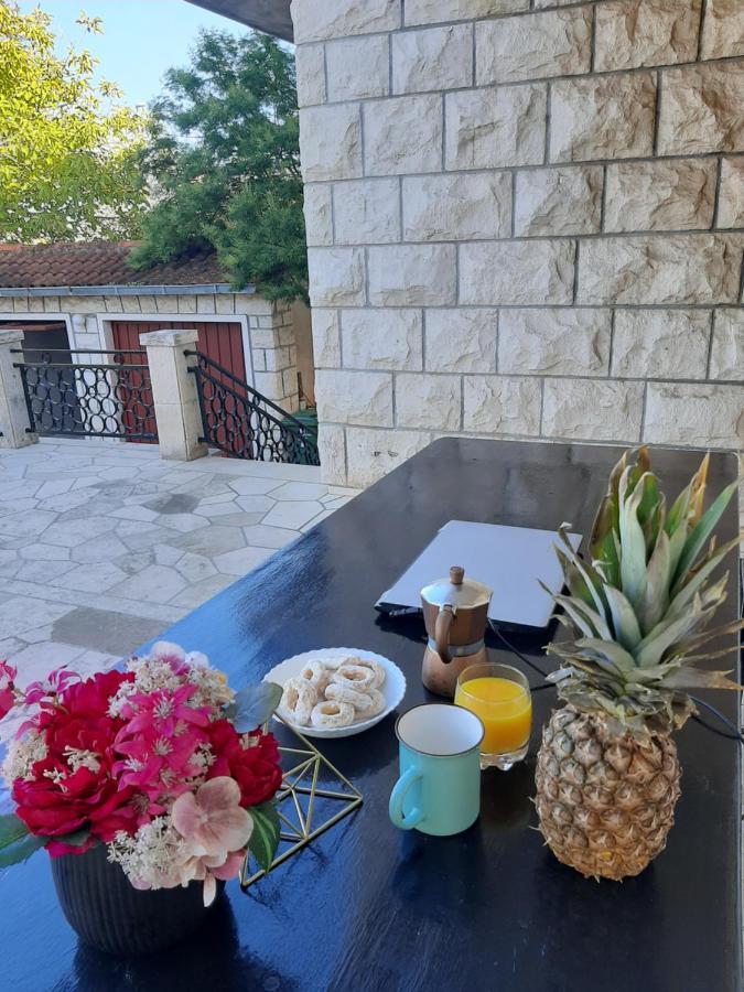 Giovanna - Spacious Lovely Apartment Supetar Dış mekan fotoğraf