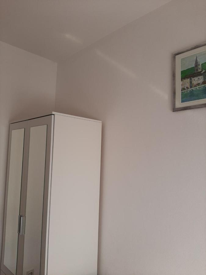 Giovanna - Spacious Lovely Apartment Supetar Dış mekan fotoğraf