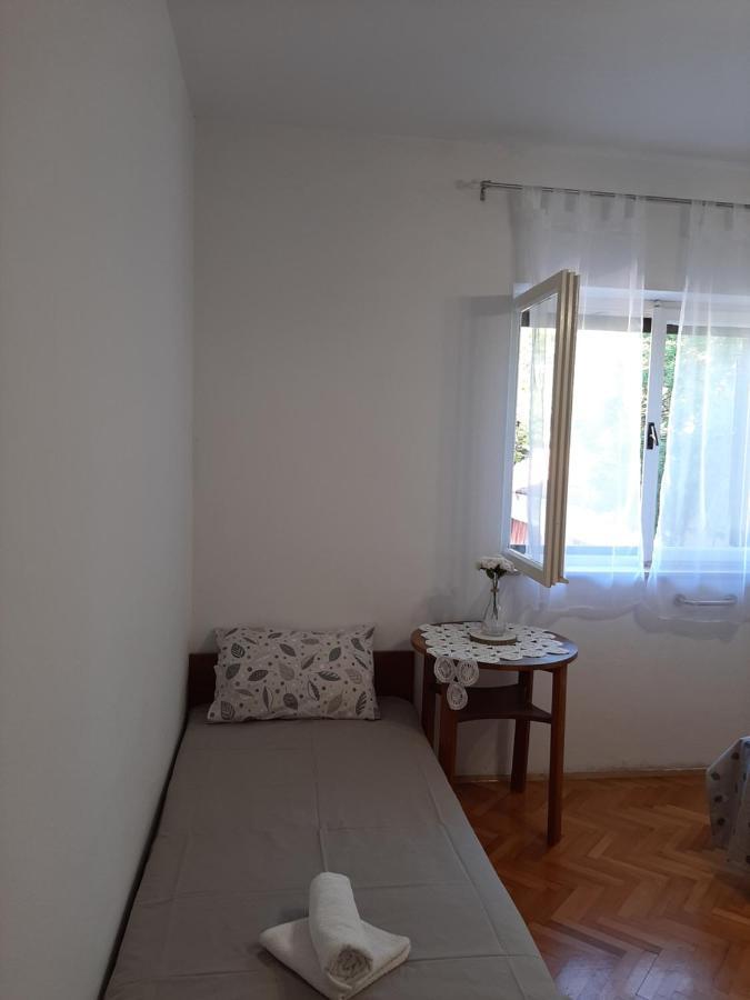 Giovanna - Spacious Lovely Apartment Supetar Dış mekan fotoğraf